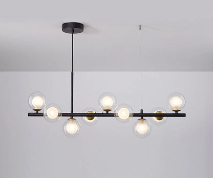 Nowoczesna lampa wisząca z kulistymi kloszami