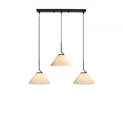 Minimalistyczna Lampa Wisząca z Tkaninowym Kloszem
