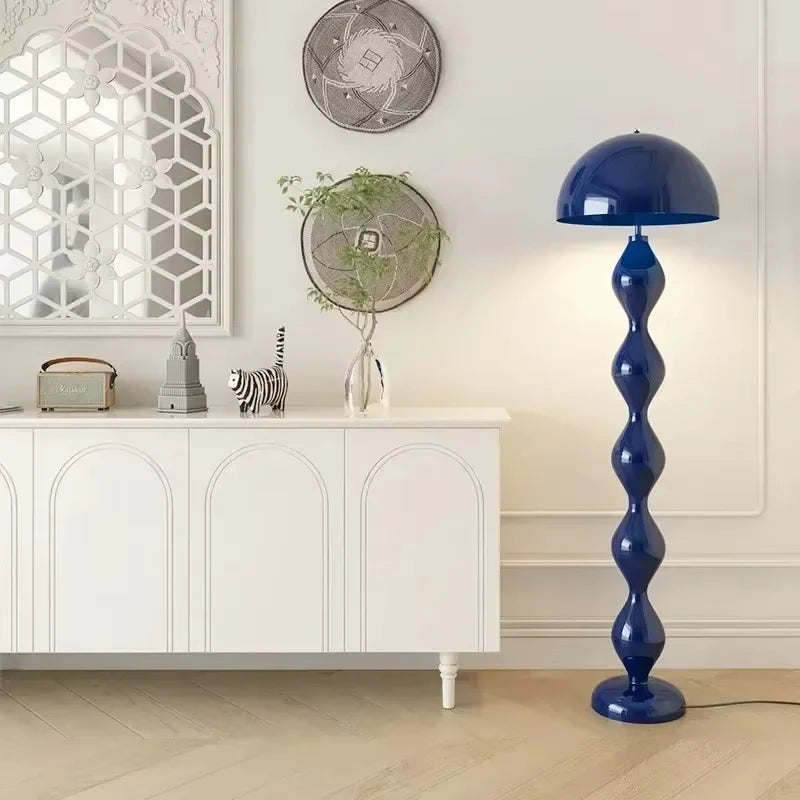 Nowoczesna Lampa Podłogowa z Designerską Podstawą – Dostępna w Różnych Kolorach