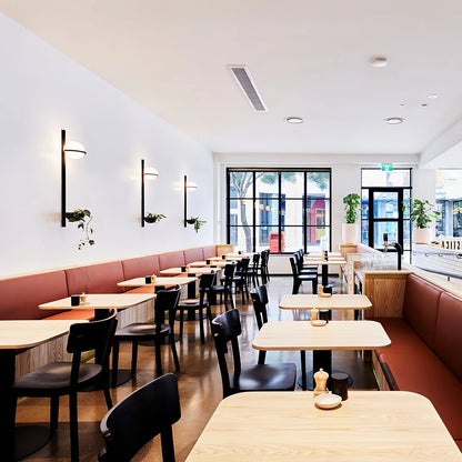 Nowoczesna Kinkietowa Lampa Ścienna z Kulkami LED i Doniczką