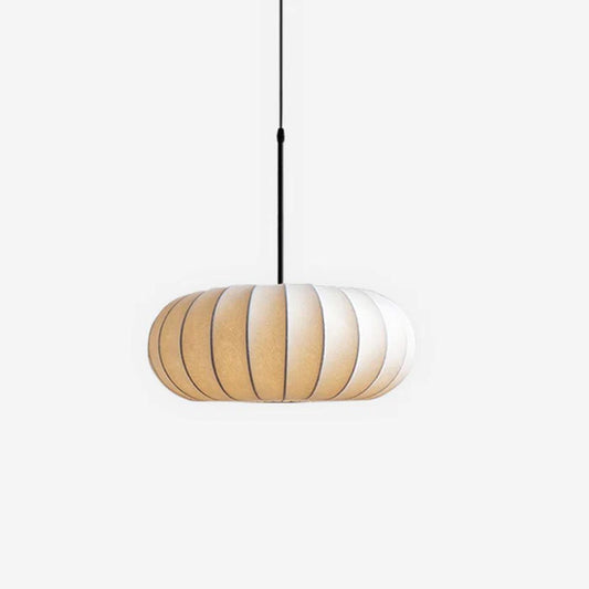 Lampa sufitowa z jedwabnym kloszem styl japoński wabi-sabi – owalny klosz z delikatnym żebrowaniem