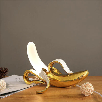 Designerska lampa LED w kształcie banana – dekoracyjna lampka stołowa, nowoczesny styl
