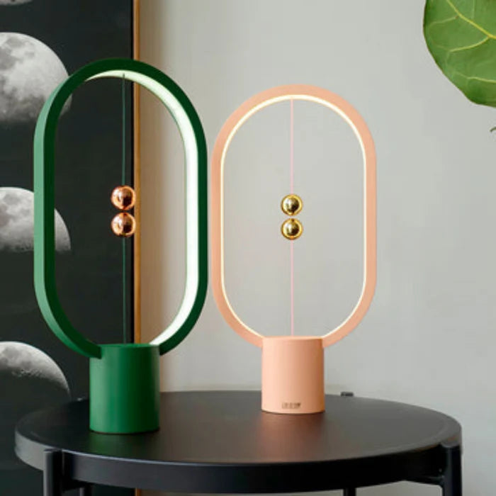 Nowoczesna lampka LED z magnetycznym włącznikiem – designerska lampa biurkowa z efektem lewitacji