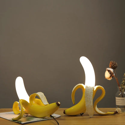 Designerska lampa LED w kształcie banana – dekoracyjna lampka stołowa, nowoczesny styl