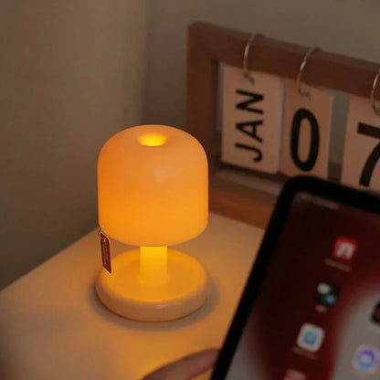 Mini lampka LED retro – przenośna lampka stołowa USB do dekoracji i nastrojowego oświetlenia