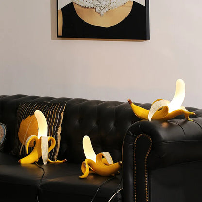Designerska lampa LED w kształcie banana – dekoracyjna lampka stołowa, nowoczesny styl