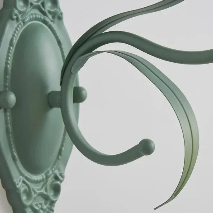 Kinkiet Ścienny w Kształcie Kwiatu – Elegancja i Styl